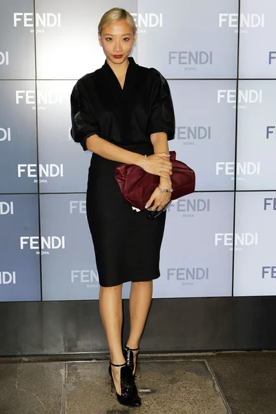 Look 14